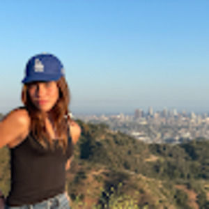 Meet your Posher, Elise